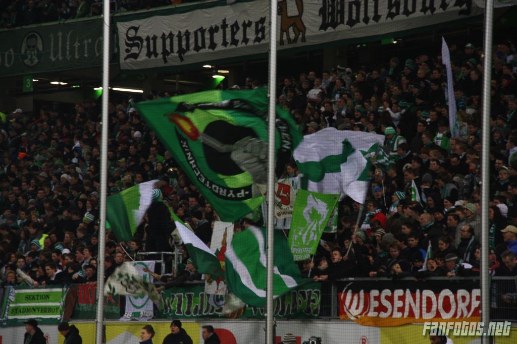 VfL Wolfsburg vs Borussia Mönchengladbach (2-1) (1)