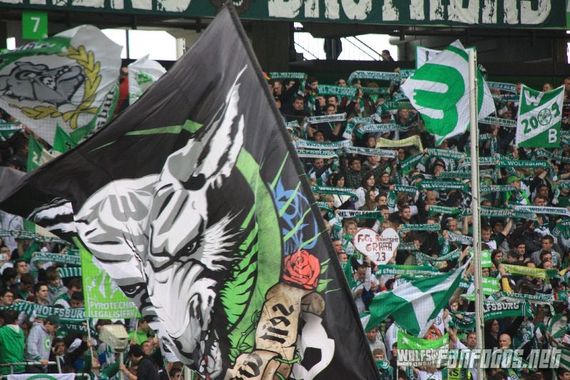 VfL Wolfsburg vs Eintracht Frankfurt (1-1) (21)