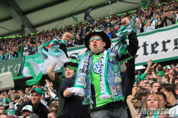 VfL Wolfsburg vs FC St. Pauli (2-2) (4)