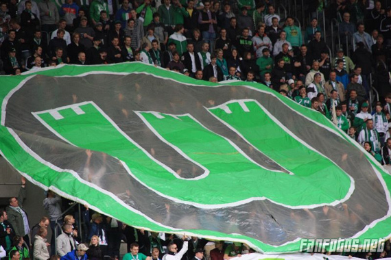 VfL Wolfsburg vs FC St. Pauli (2-2) (12)