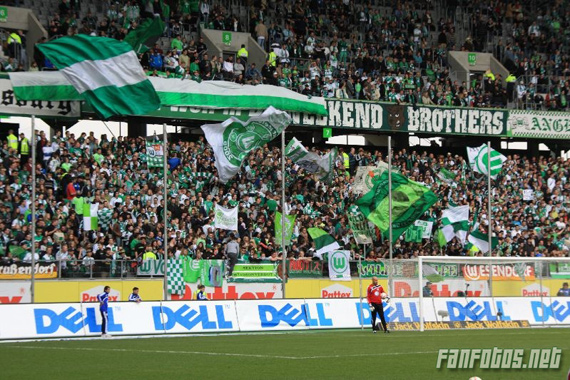 VfL Wolfsburg vs FC St. Pauli (2-2) (13)