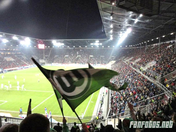 FC Augsburg vs VfL Wolfsburg (2-0) (4)