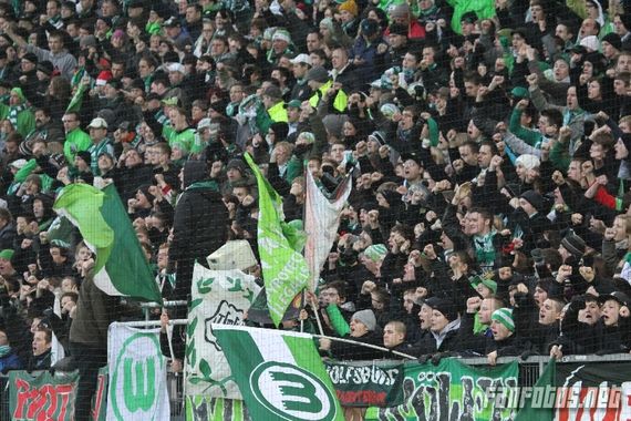 VfL Wolfsburg vs VfB Stuttgart (1-0) (1)