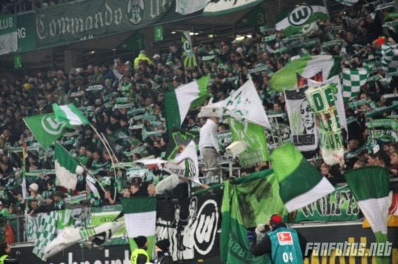 VfL Wolfsburg vs Hamburger SV (1-1) (8)