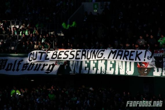 VfL Wolfsburg vs FC Augsburg (1-1) (9)