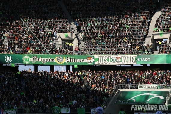 VfL Wolfsburg vs FC Schalke 04 (1-4) (4)