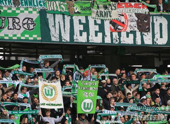 VfL Wolfsburg vs FC Augsburg (1-1) (1)