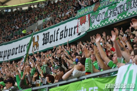 VfL Wolfsburg vs Eintracht Frankfurt (2-1) (2)