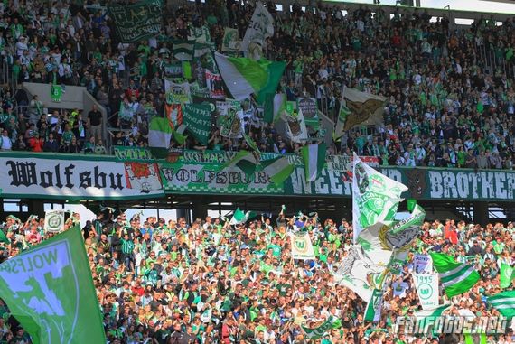 VfL Wolfsburg vs 1. FC Nürnberg (4-1) (2)