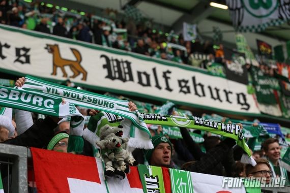 VfL Wolfsburg vs VfB Stuttgart (3-1) (10)