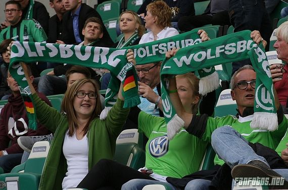VfL Wolfsburg vs FC Augsburg (1-0) (1)