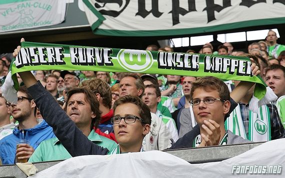 VfL Wolfsburg vs FC Augsburg (1-0) (2)
