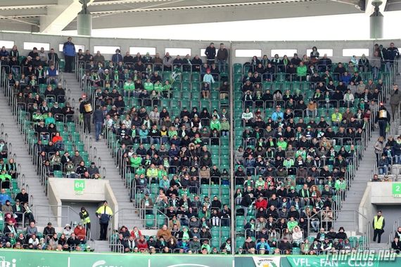 VfL Wolfsburg vs FC Augsburg (0-2) (1)