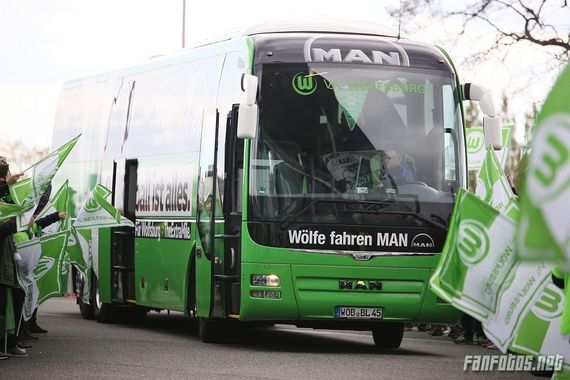 VfL Wolfsburg vs FC Bayern München (0-6) (12)