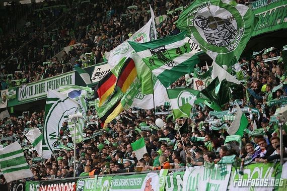 VfL Wolfsburg vs FC Bayern München (0-6) (18)