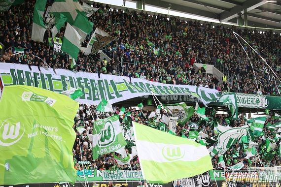 VfL Wolfsburg vs FC Bayern München (0-6) (21)