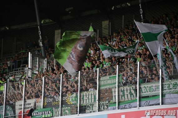 Werder Bremen vs VfL Wolfsburg (2-1) (2)