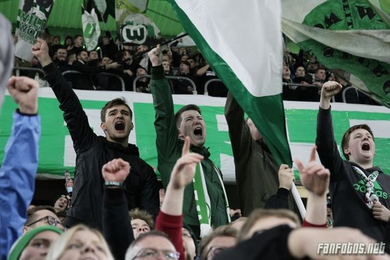 VfL Wolfsburg vs SC Freiburg (3-1) (2)