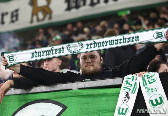 VfL Wolfsburg vs FC Augsburg (0-0) (1)