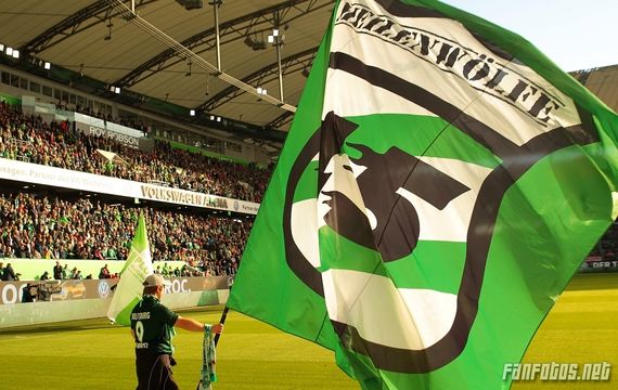 VfL Wolfsburg vs FC Bayern München (1-3) (1)