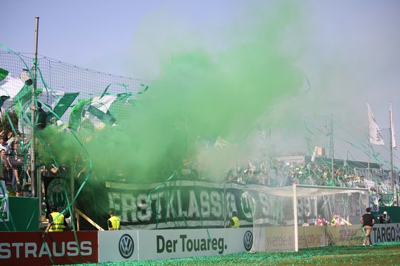 SV 07 Elversberg vs VfL Wolfsburg (0-1) (4)