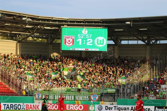 Hallescher FC vs VfL Wolfsburg (3-5 n.V.) (4)