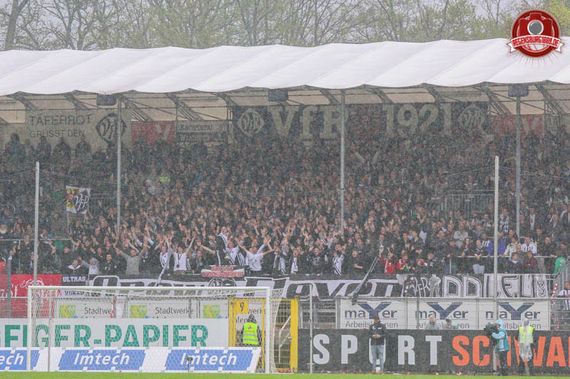 VfR Aalen vs SSV Jahn Regensburg (2-1) (4)
