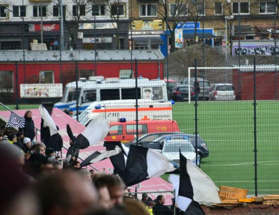 FC St. Pauli vs VfR Aalen (3-1) (1)