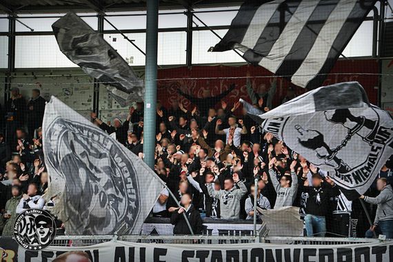 SV Wehen Wiesbaden vs VfR Aalen (0-1) (2)