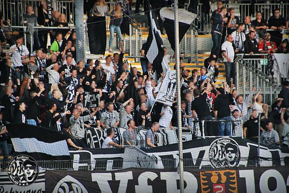 VfR Aalen vs Hallescher FC (1-1) (4)