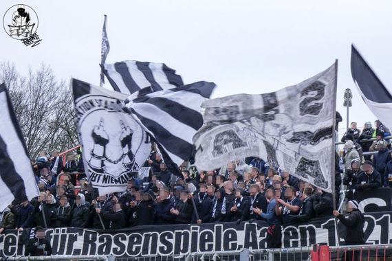 Karlsruher SC vs VfR Aalen (0-0) (5)