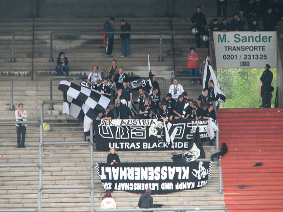 Rot-Weiss Essen vs Wacker Burghausen (1-1) (1)