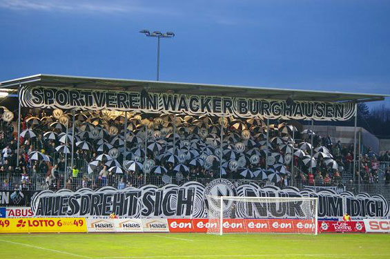 Wacker Burghausen vs SSV Jahn Regensburg (1-1) (1)