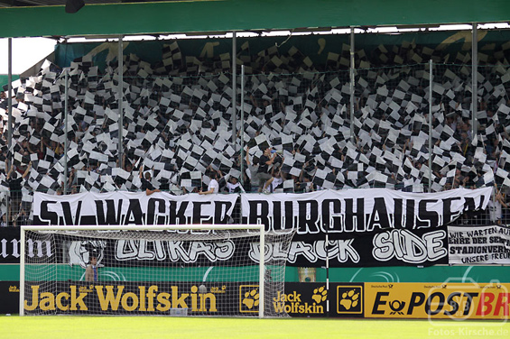 Wacker Burghausen vs Borussia Dortmund (0-3) (8)