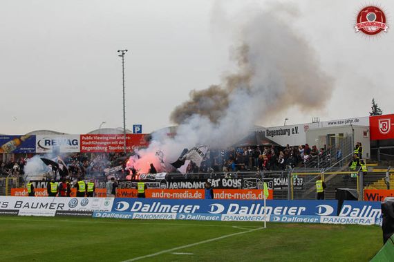 SSV Jahn Regensburg vs Wacker Burghausen (1-1) (8)