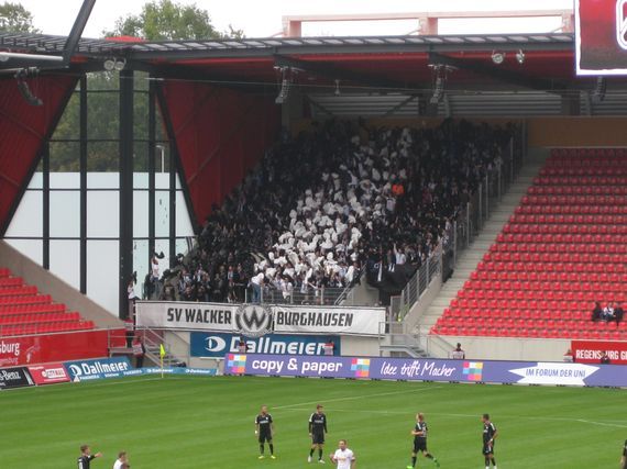 SSV Jahn Regensburg vs Wacker Burghausen (3-2) (5)