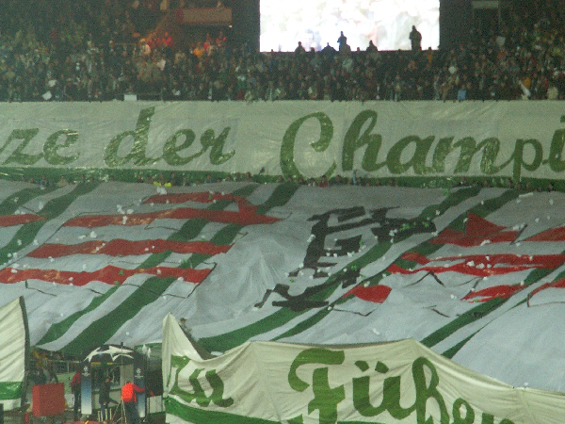 Werder Bremen vs Olympique Lyon (0-3) (4)