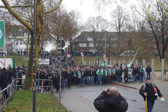 Werder Bremen vs FC Augsburg (4-0) (13)
