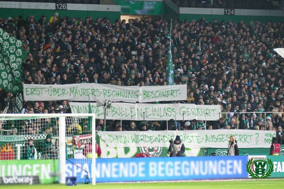 Werder Bremen vs SC Paderborn (0-1) (9)
