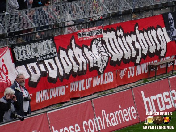 Würzburger Kickers vs Stuttgarter Kickers (2-1) (4)