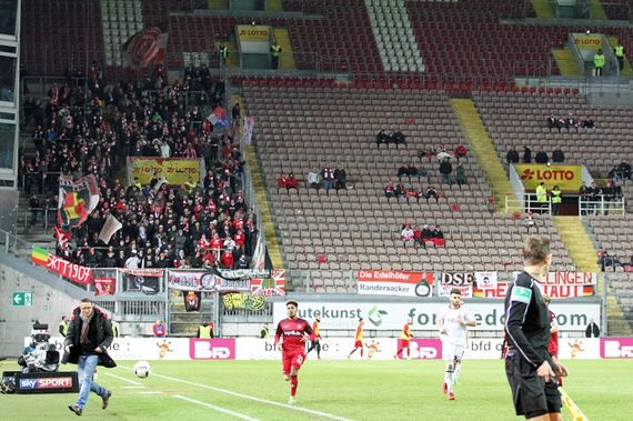 1. FC Kaiserslautern vs Würzburger Kickers (1-0) (3)