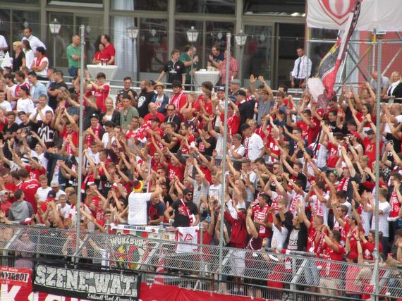 Würzburger Kickers vs Eintracht Braunschweig (1-0 n.V.) (2)