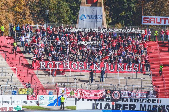 Karlsruher SC vs Würzburger Kickers (2-0) (1)
