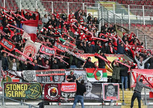 1. FC Kaiserslautern vs Würzburger Kickers (2-3)