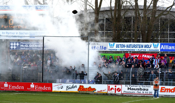 Kickers Emden vs Wuppertaler SV Borussia (2-0) (1)