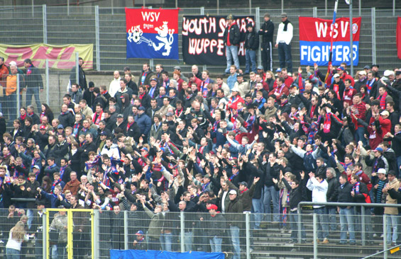 Wuppertaler SV Borussia vs FC Rot-Weiß Erfurt (3-1) (2)