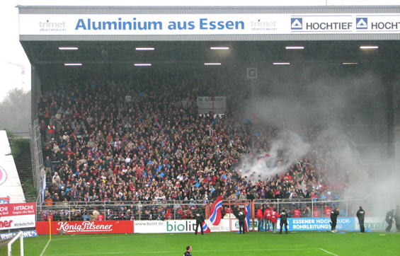 Rot-Weiss Essen vs Wuppertaler SV Borussia (1-0) (8)