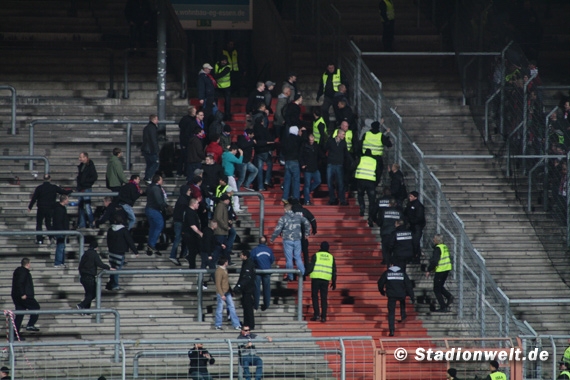 Rot-Weiss Essen vs Wuppertaler SV Borussia (4-1) (4)