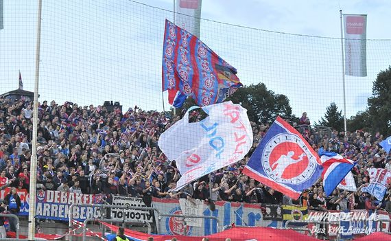 Wuppertaler SV vs Rot-Weiss Essen (0-0) (11)