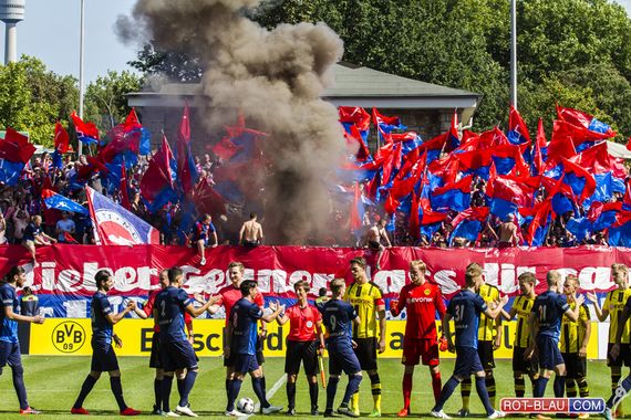 Borussia Dortmund II vs Wuppertaler SV (0-0) (14)